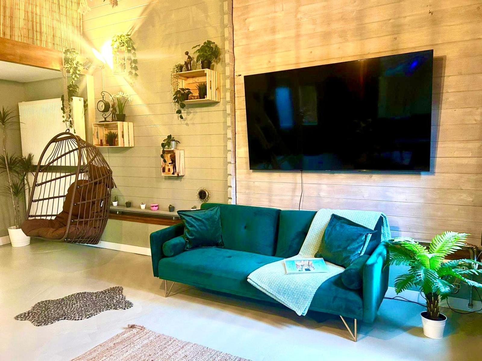 Jungle Style Lodge With Jacuzzi ,Sauna And Garden Near Amsterdam Vijfhuizen Екстериор снимка